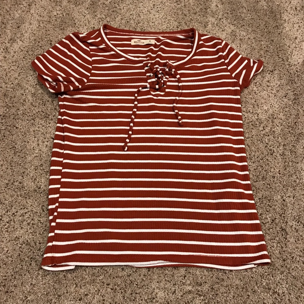 hollister t shirt